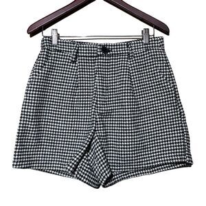 HYFVE Black Houndstooth High-Waisted Shorts Size M Casual